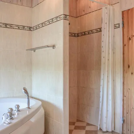 Nice Home In Sjaellands Odde With Wifi Feriehus *