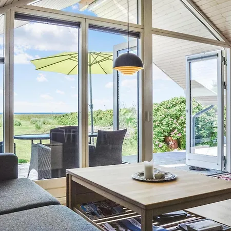 Nice Home In Sjaellands Odde With Wifi *
