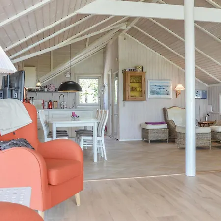 Nice Home In Sjaellands Odde With Wifi * Yderby